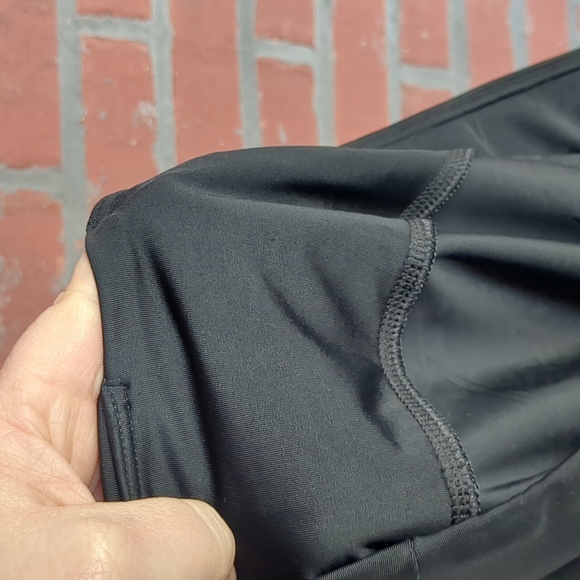 LIVI Rash Guard Swim Capri Legging Swim by Cacique Pants - Picture 5 of 6